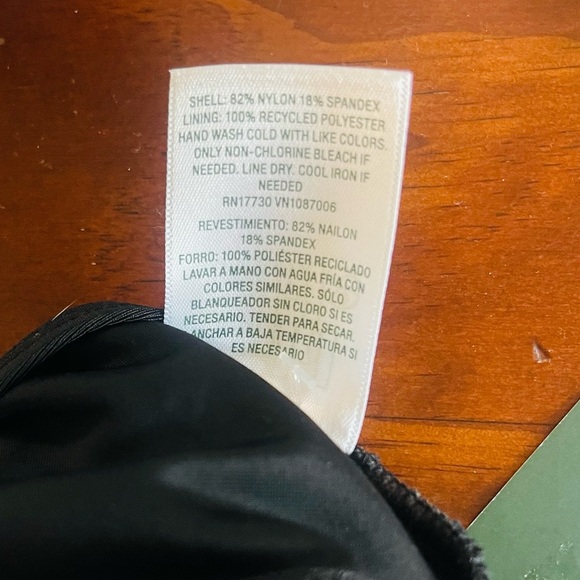 NWT Wild Fable Solid Black Swim Top Bikini Top Size XL - Picture 6 of 6